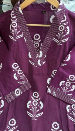 Alternative view of Elegant Purple Printed Cotton Suit Set with Dupatta