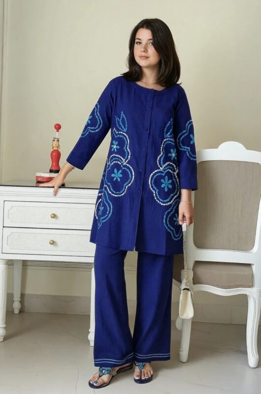 ✨ Power Pause Aari Work Kurti Palazzo Co-ord Set – Blue/White/Black Magic ✨