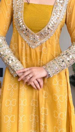 Alternative view of Baggy Style Anarkali Kurti Set with Mirror Work